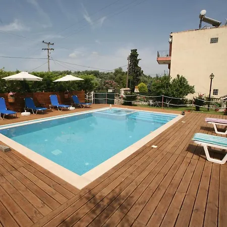 Dimitra 펜션 니키아나