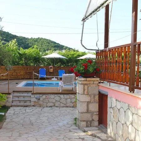 Dimitra * 니키아나