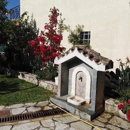 Dimitra Holiday home *