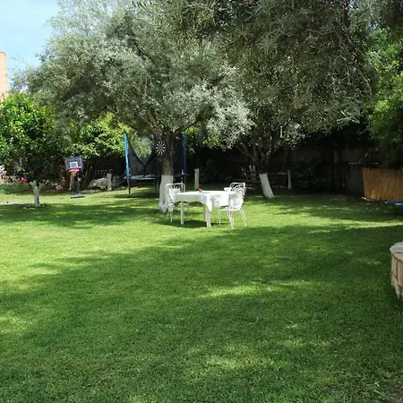 Holiday home Dimitra