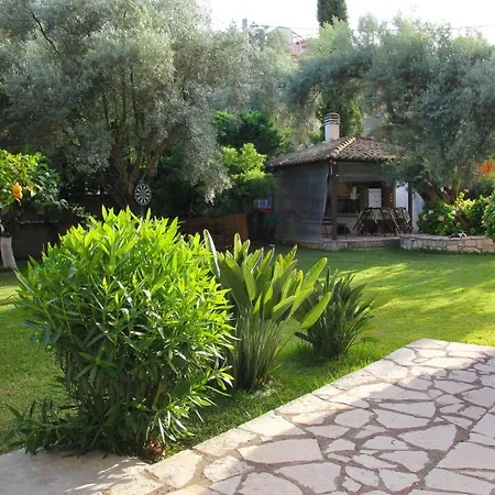 Dimitra Holiday home *